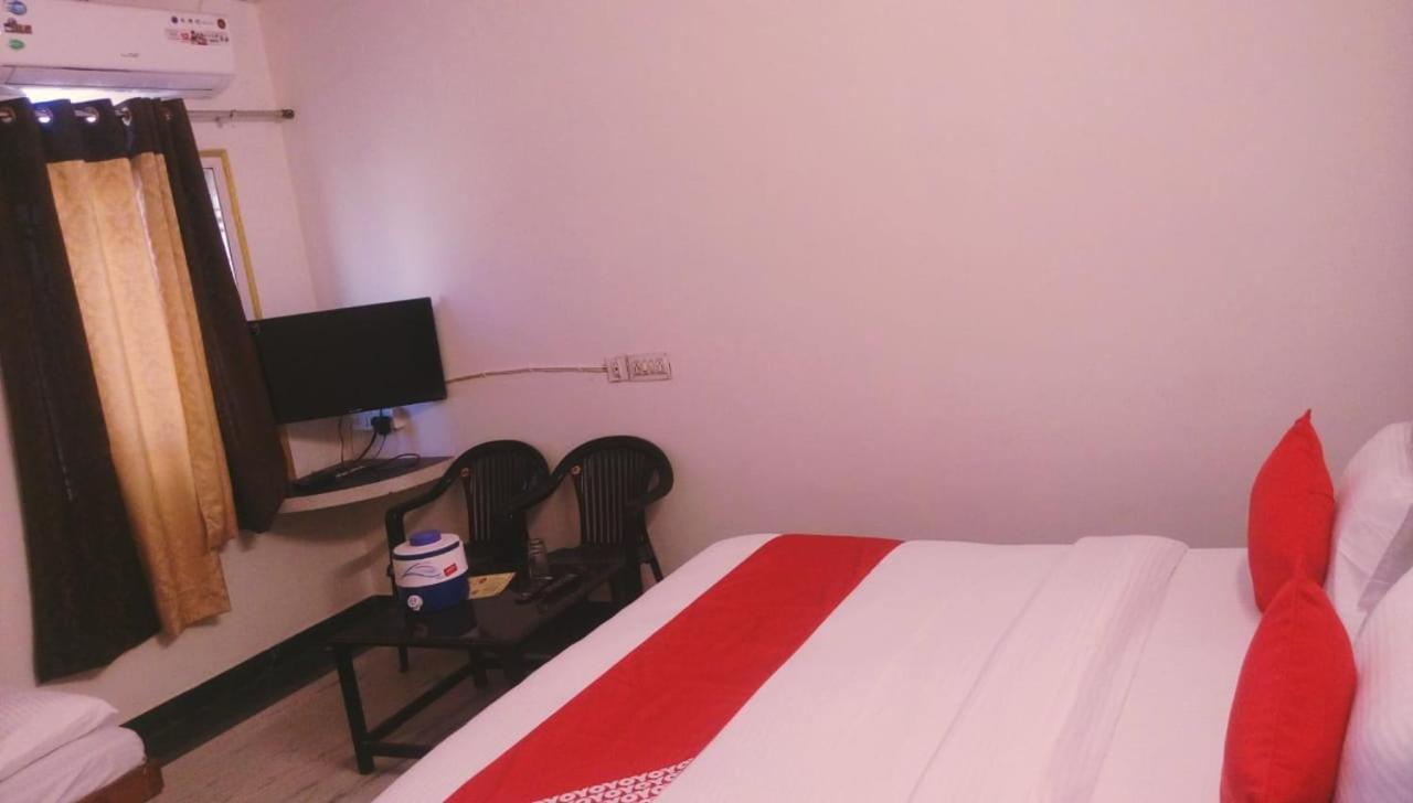 Hotel Rajkamal International Udaipur Eksteriør bilde